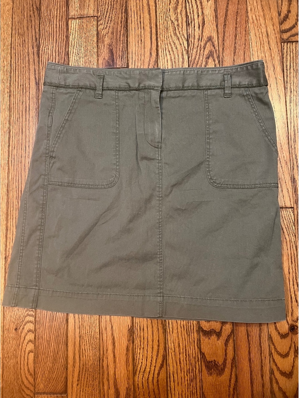 Ann Taylor LOFT Olive Green Casual Skirt Size 4